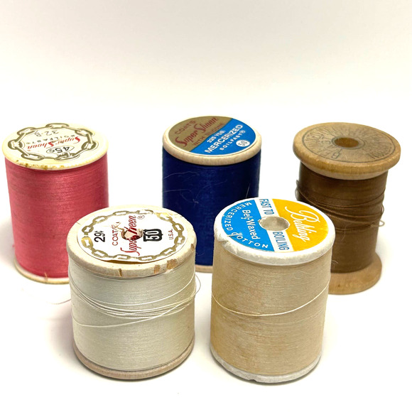 Vintage Thread On Wooden Spools Lot of 30 - Picture 8 of 11